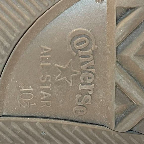 CONVERSE Chuck Taylor HI TOPS tennis shoes - MEN - new w/o tags - Picture 11 of 12